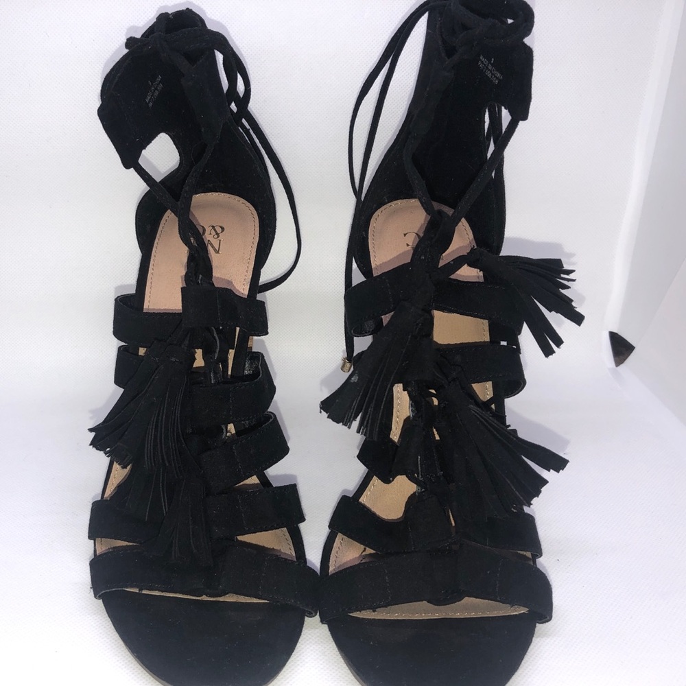 Black Ny&co ankle wrap sandal